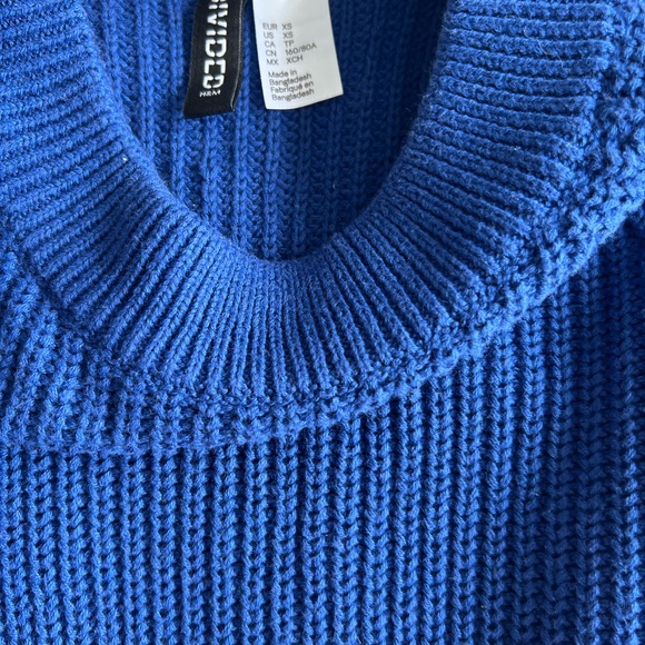 Blue sweater size xs - Picture 3 of 3